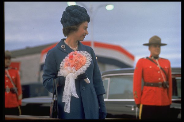 536022 Queen Elizabeth At Airport, Canada A4 Photo Print
