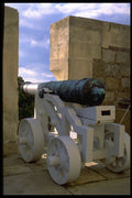 536068 Round Tower, Windsor Castle, England A4 Photo Print