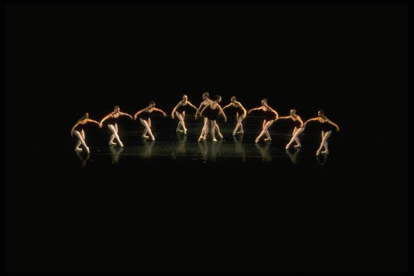 540055 Performing Ballet A4 Photo Print