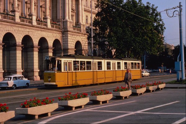 542050 Ganz Articulated Tram, Budapest, Hungary A4 Photo Print