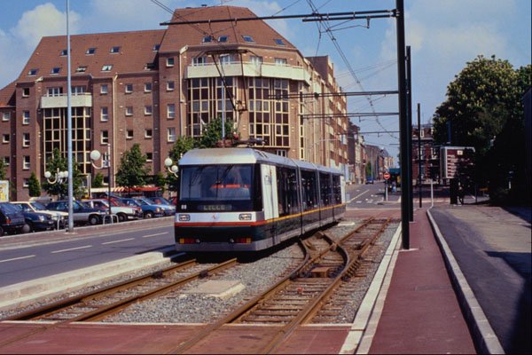 542078 Low Floor Articulated Tram No. 9, Lille, France A4 Photo Print