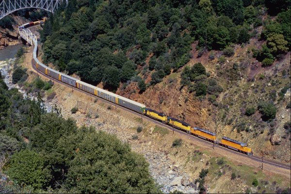 543009 Union Pacific Freight At Pulga, CA A4 Photo Print