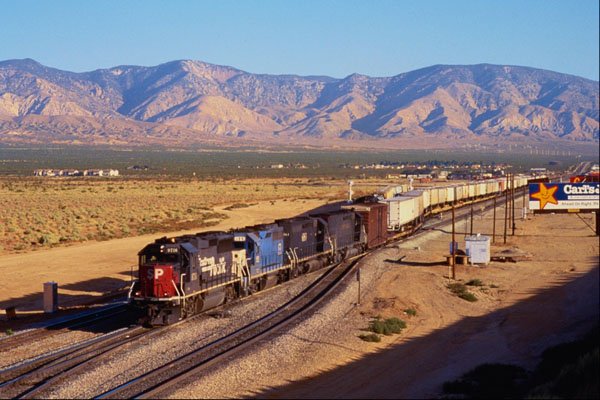 543076 Eastbound Southern Pacific Freight Passing Mojave, CA A4 Photo Print
