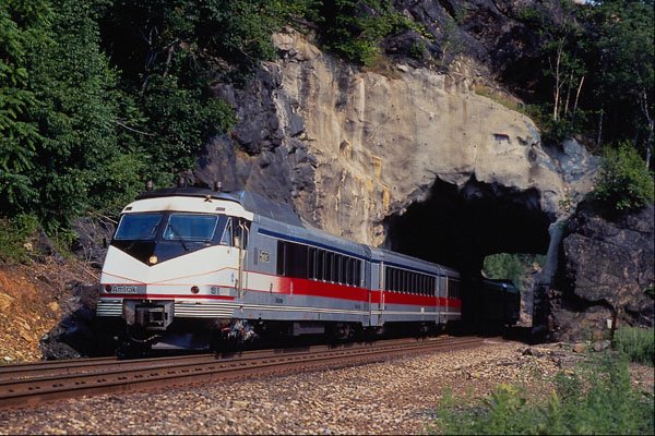 543081 Northbound Turboliner On Hudson River Valley Line, NY A4 Photo Print
