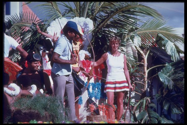 544058 Tourists, Fiji A4 Photo Print