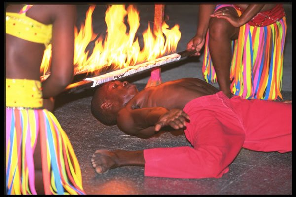 544071 Limbo Dancer, Half Moon Club, Jamaica A4 Photo Print