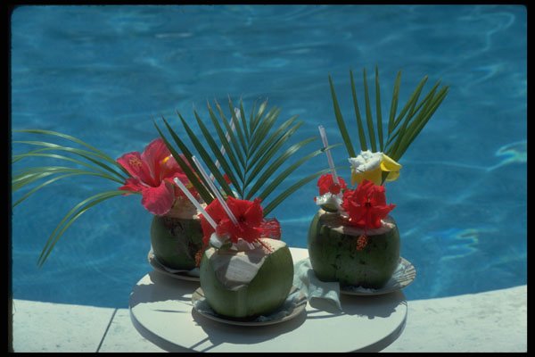 544088 Tropical Drinks, Hawaii A4 Photo Print