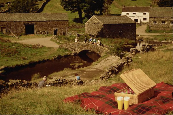 547075 Picnic Scene, The Lake District, England A4 Photo Print