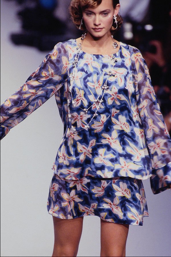 548039 Paris Spring Collection 1995 A4 Photo Print