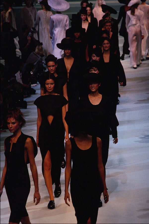 548041 Paris Spring Collection 1995 A4 Photo Print