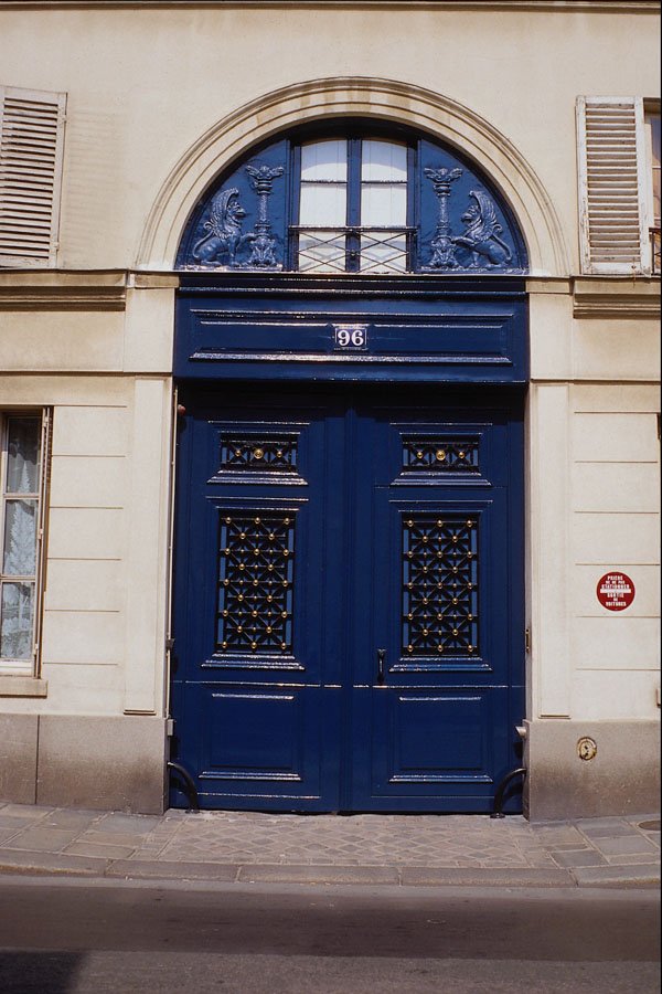 549012 Ultramarine Door With Two Sphinxes A4 Photo Print