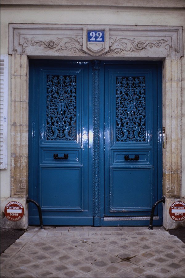 549090 Blue Door A4 Photo Print