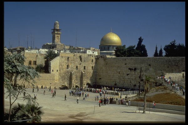 551026 Temple Wall And Dome Of The Rock, Jerusalem, Israel A4 Photo Print