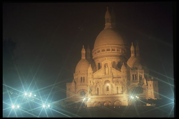 551054 Le Sacre Coeur, Paris, France A4 Photo Print