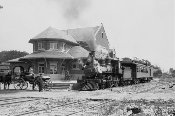 552014 CPR Station 1913, W.J. Topley PA12539 A4 Photo Print