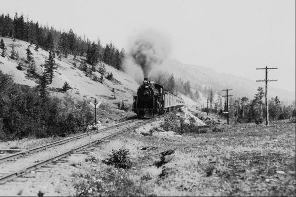552017 CONTINENTAL LIMITED At Jasper Park, Alta. C.1920 C28433 A4 Photo Print