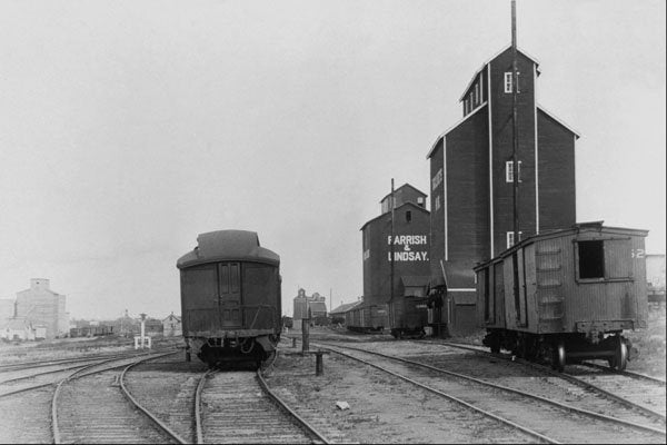 552057 Southern Manitoba Town C.1895 C5302 A4 Photo Print