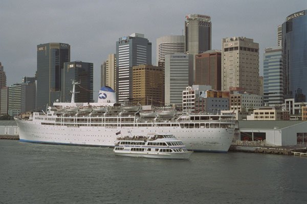 553037 Sydney Skyline With Docked P & O Ocean Liner, Australia A4 Photo Print