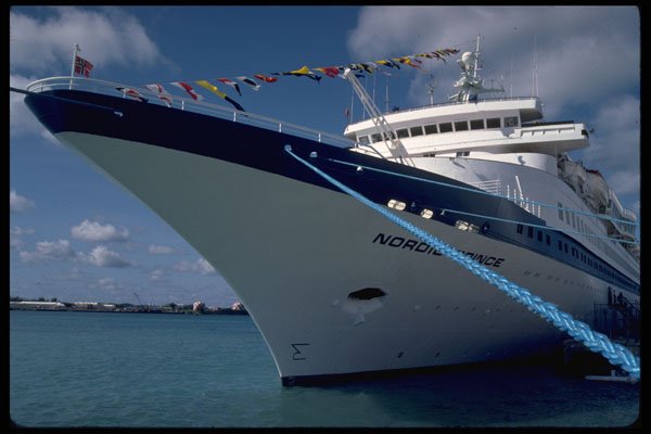 553047 Nordic Prince At Anchor, Bermuda A4 Photo Print