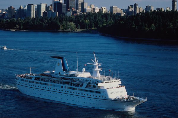 553064 Cruise Ship A4 Photo Print