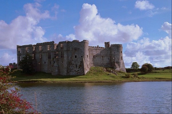 555027 Carew Castle, West Wales A4 Photo Print