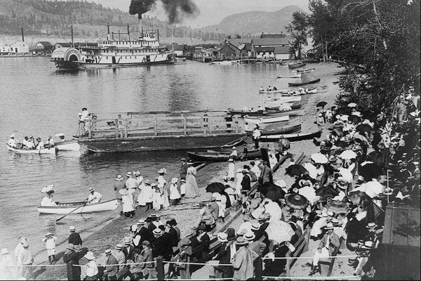 556047 At Kelowna, British Columbia, Photo G.H.E. Hudson C 21047 A4 Photo Print