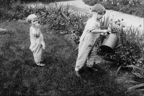 556059 Bryan Children, 1925, Photo John Boyd PA 87239 A4 Photo Print