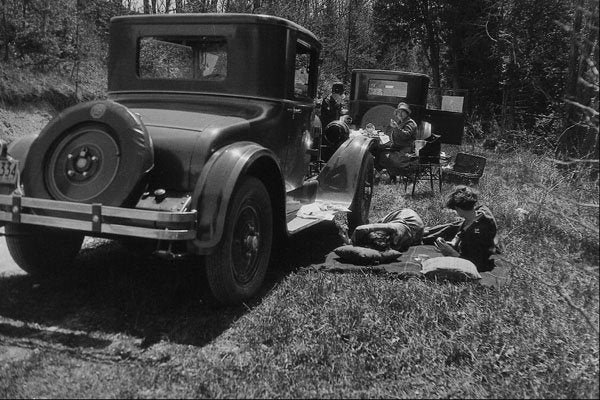 556082 Lunching On The Roadside, 1927, Photo John Boyd RD 113 A4 Photo Print