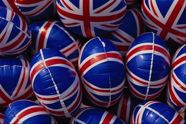 557025 Union Jack Balloons, Hyde Park, London, England A4 Photo Print