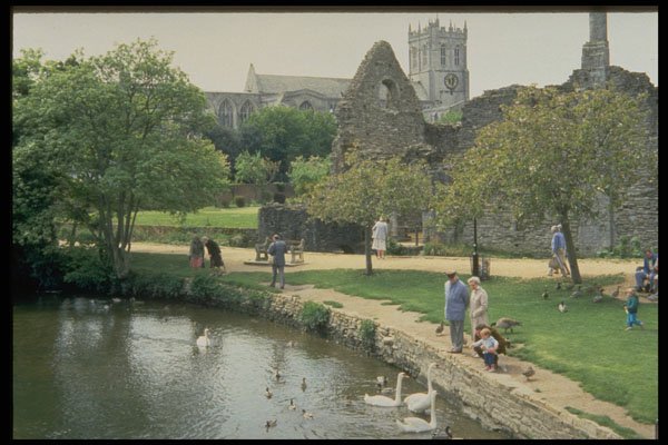 557035 Christchurch, Dorset, England A4 Photo Print