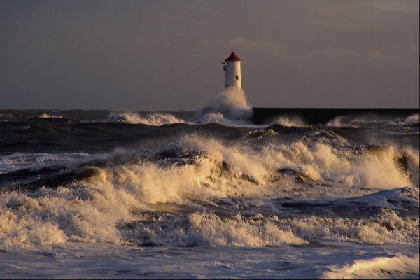 557047 Rough Seas At Berwick upon Tweed, England A4 Photo Print