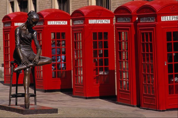 557049 Old Telephone Boxes, Bow Street, London, England A4 Photo Print