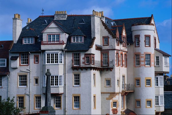 557078 Ramsay Gardens, Edinburgh, Scotland A4 Photo Print