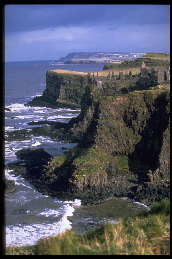 557091 Dunluce Castle, Country Antrim, Northern Ireland A4 Photo Print