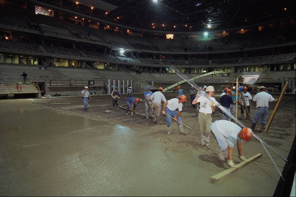 560009 Pouring The Arena Floor A4 Photo Print