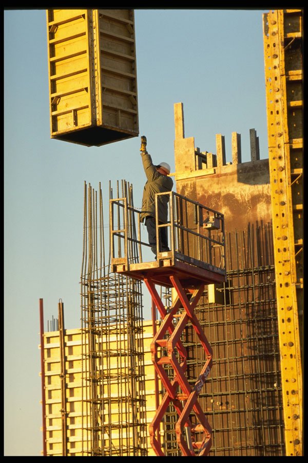 560018 Preparation For Pouring Concrete Columns A4 Photo Print