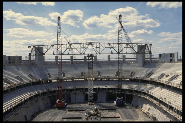 560025 Completion Of First Truss Installation A4 Photo Print
