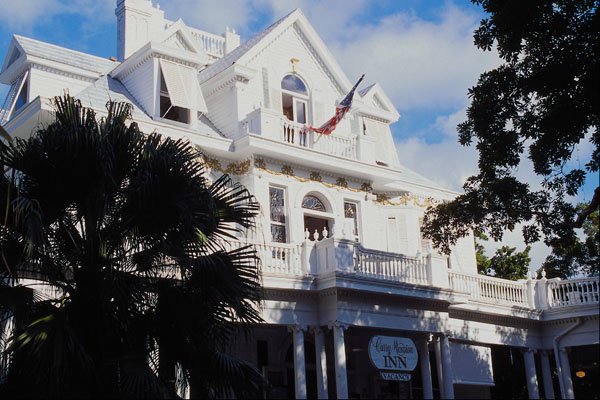 562057 Curry Mansion Inn A4 Photo Print