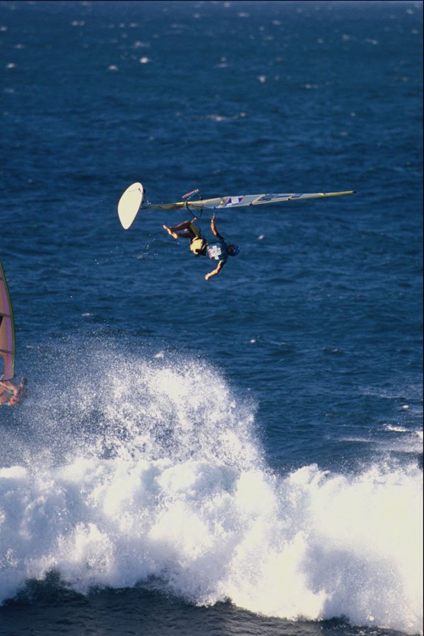 568037 High Jump Suicide, Hookipa, Eric Thieme A4 Photo Print