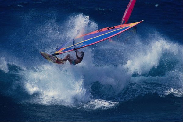 568077 Explosive Off The Lip, Hookipa, Maui, Greg Aguera A4 Photo Print