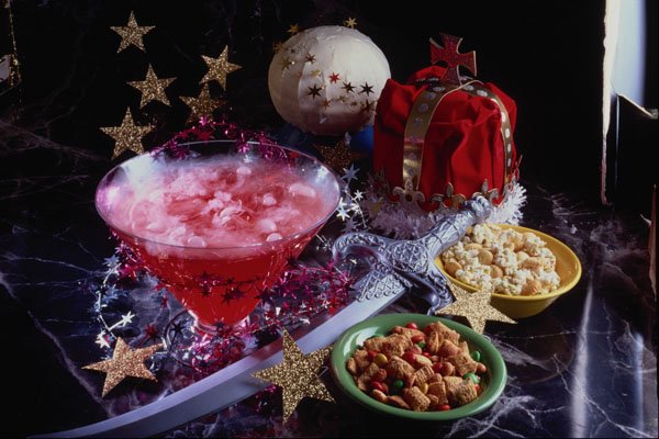 569006 Party Punch A4 Photo Print