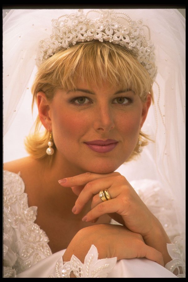 570046 Close up Portrait Of Bride A4 Photo Print