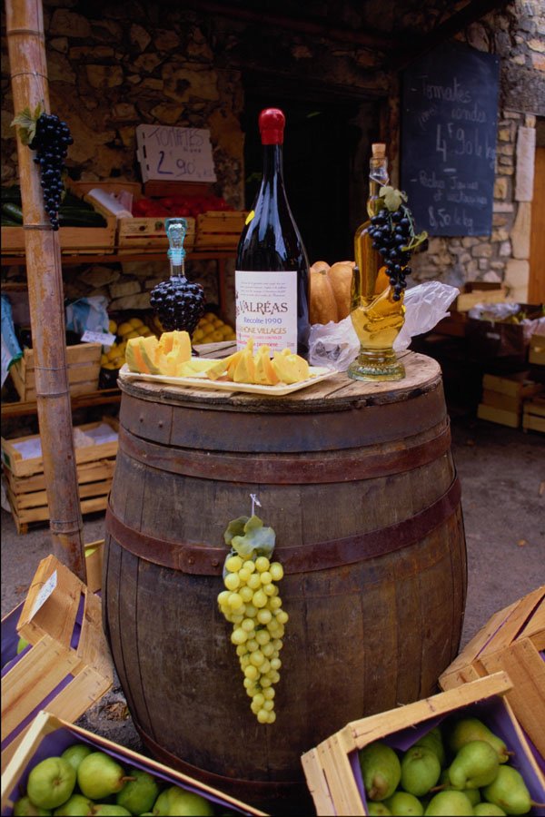 571039 French Wine, France A4 Photo Print