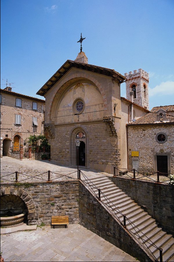 571048 Square, Radda, Italy A4 Photo Print