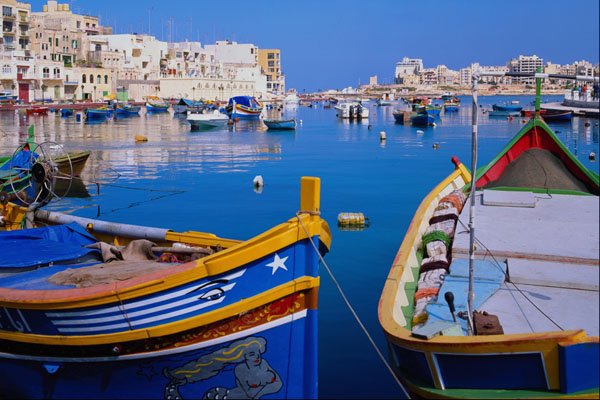 571067 St. Julian's Bay, Malta A4 Photo Print
