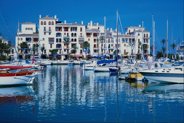 571074 Puerto Duquesa, Spain A4 Photo Print