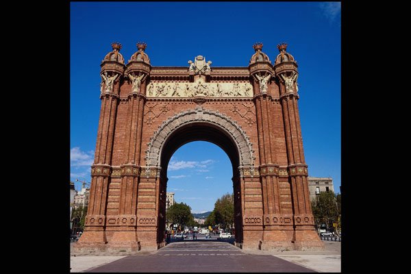 571081 Triumph Arch, Barcelona, Spain A4 Photo Print