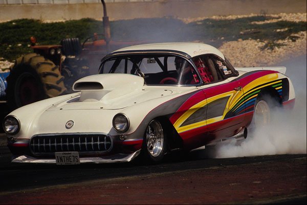573058 This Classic looking Corvette Runs 7 second Quarter Miles A4 Photo Print