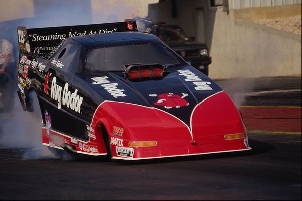 573065 The Rug Doctor Funny Car Shows Off For The Fans A4 Photo Print