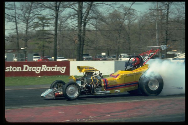 573081 The Wiz Supercomp Car Performs Crowd pleasing Burnout A4 Photo Print